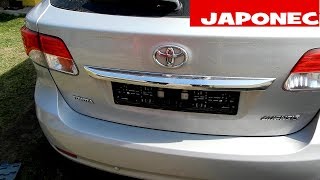 Toyota Avensis T27 license plate light change [upl. by Salas789]